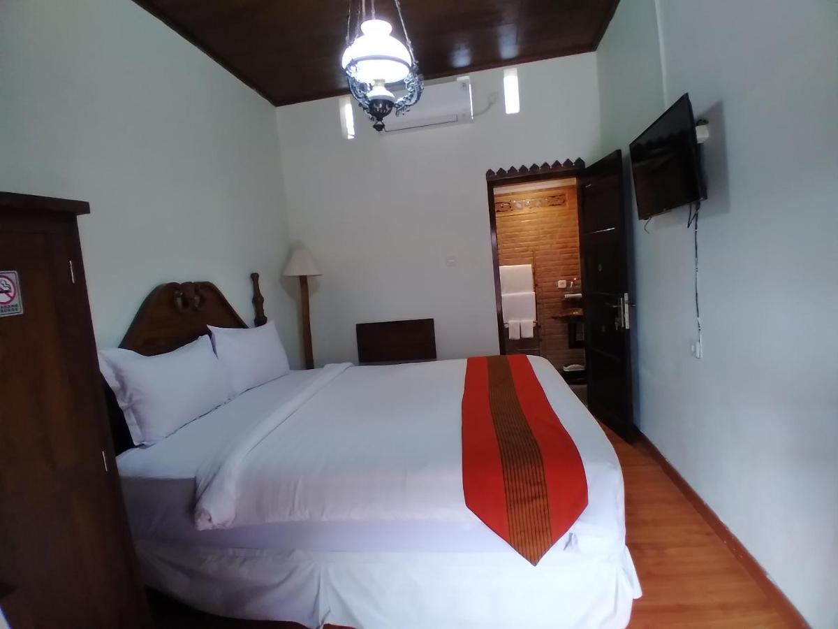 Dem Ayem Heritage Guest House 요그야카르타 외부 사진
