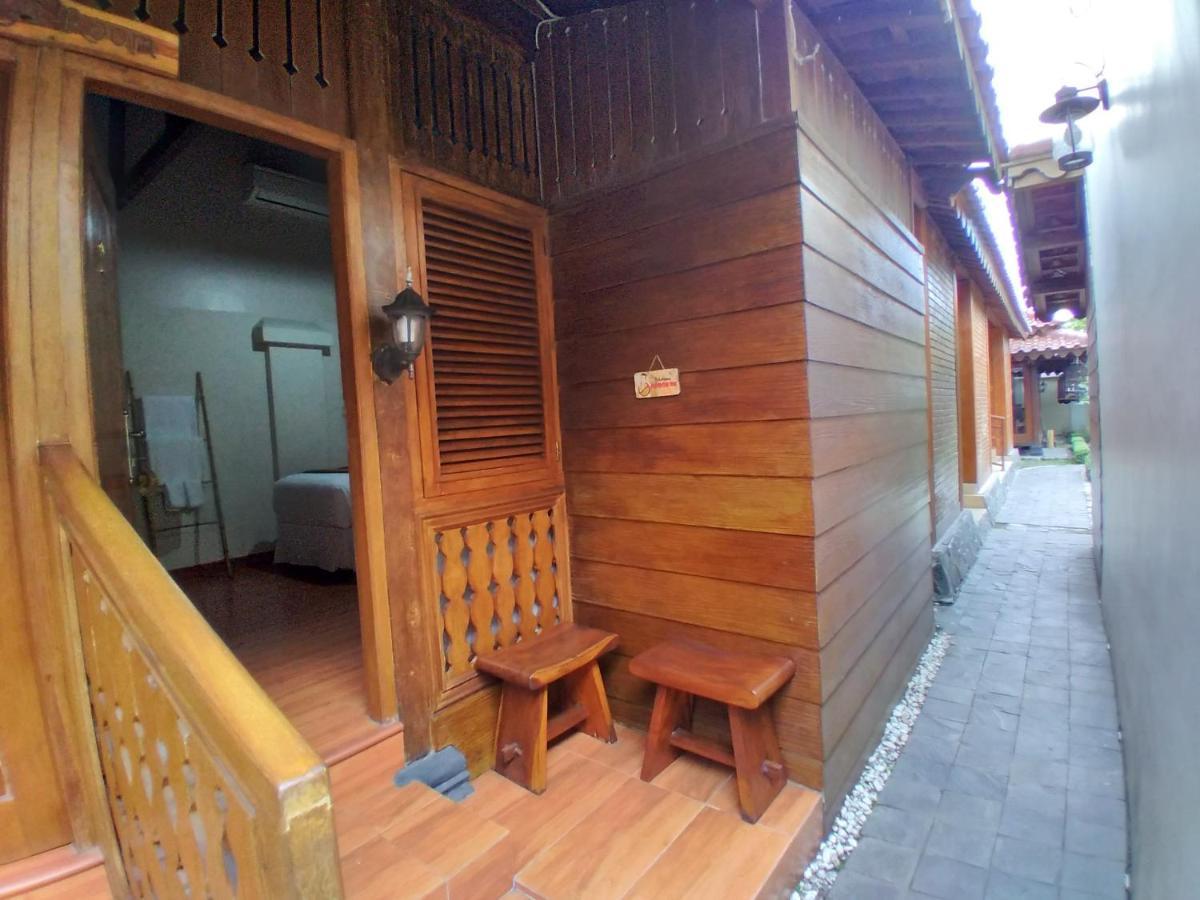 Dem Ayem Heritage Guest House 요그야카르타 외부 사진